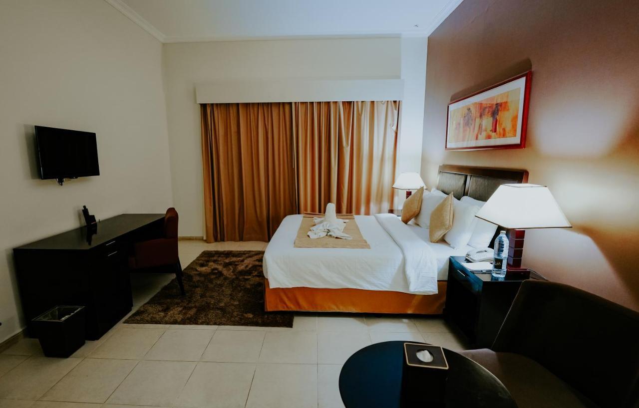 Villaggio Hotel Abu Dabi Exterior foto